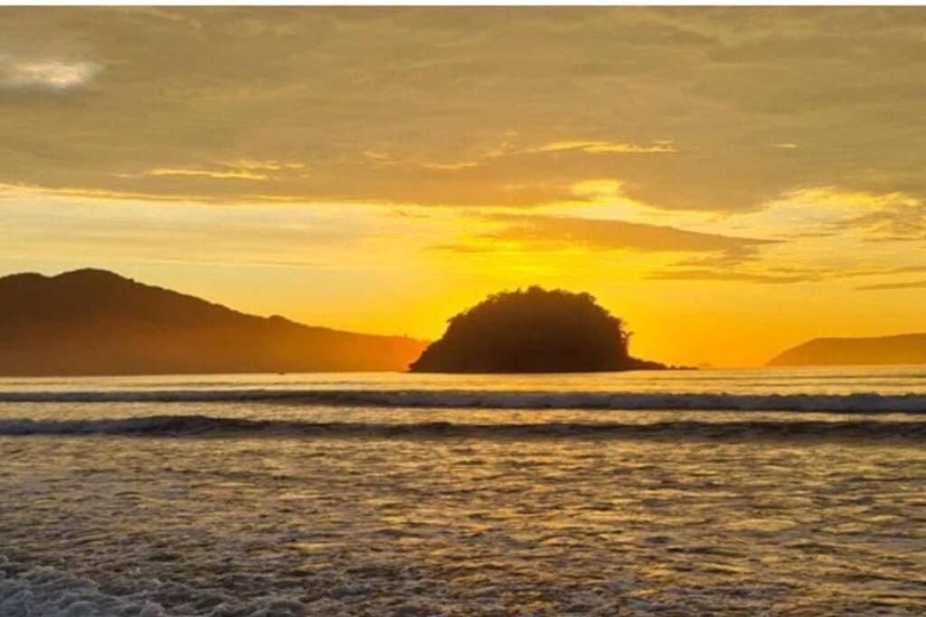 Apartamento Praia Maranduba Sape Ubatuba Buitenkant foto
